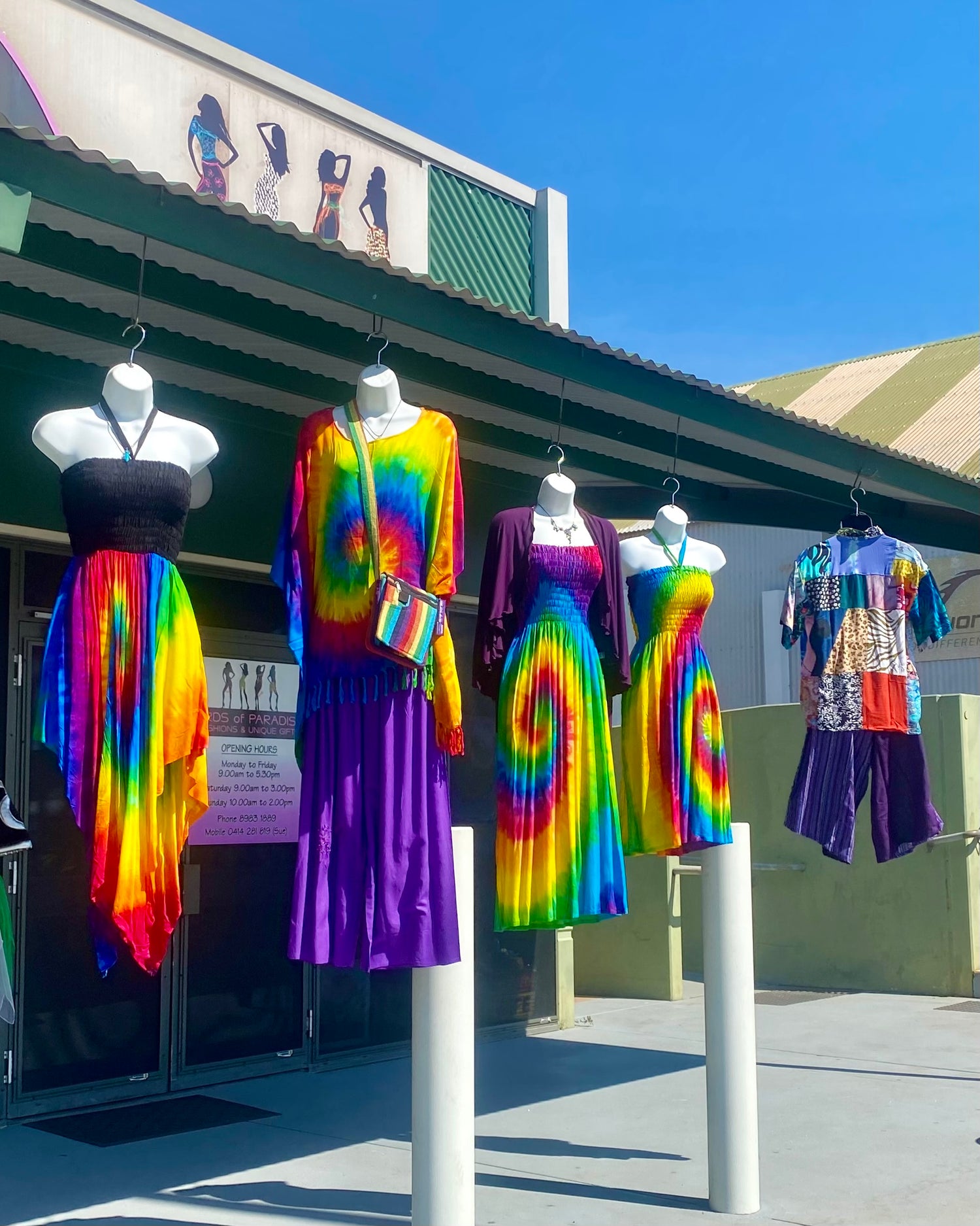Birds of paradise fashions shop front