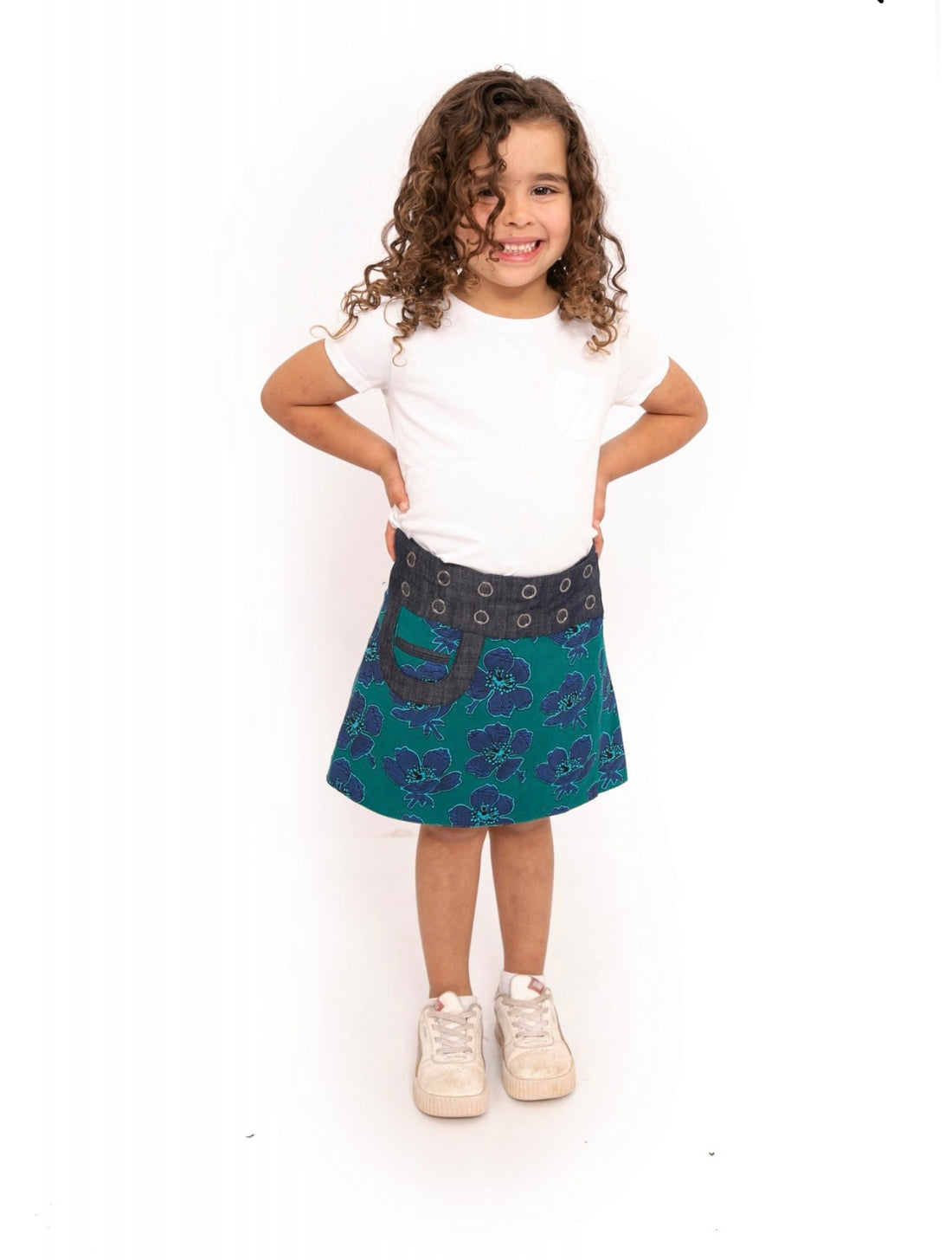 OM Designs KIDS NEW ENERGY SKIRTS - TURQUOISE
HIBISCUS / GINKGO FLOWER GREEN